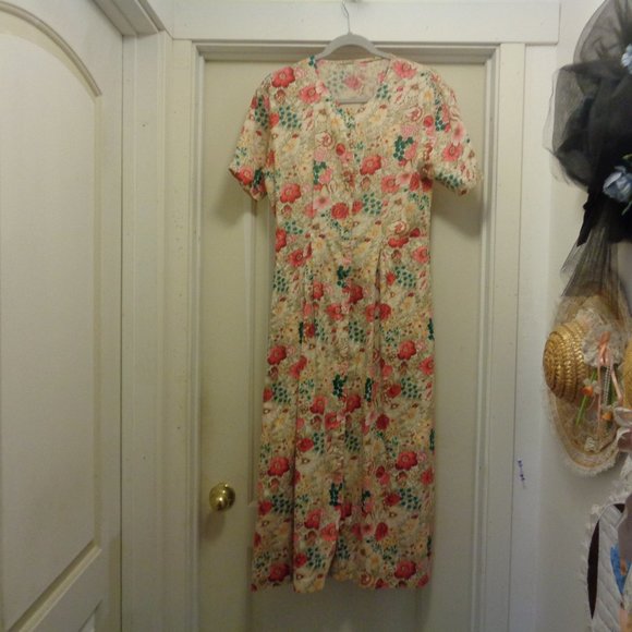 RETRO 90S Dresses & Skirts - 90S FLORAL MAXI DRESS ,M